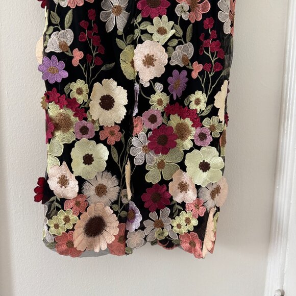 3D Floral Embroidered Lace-Up Midi Dress - Picture 6 of 11